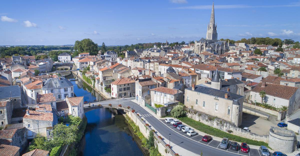 fontenay-le-comte-ville-renaissance-85200-3 – Vendée Info